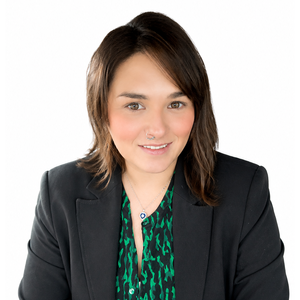 agent headshot