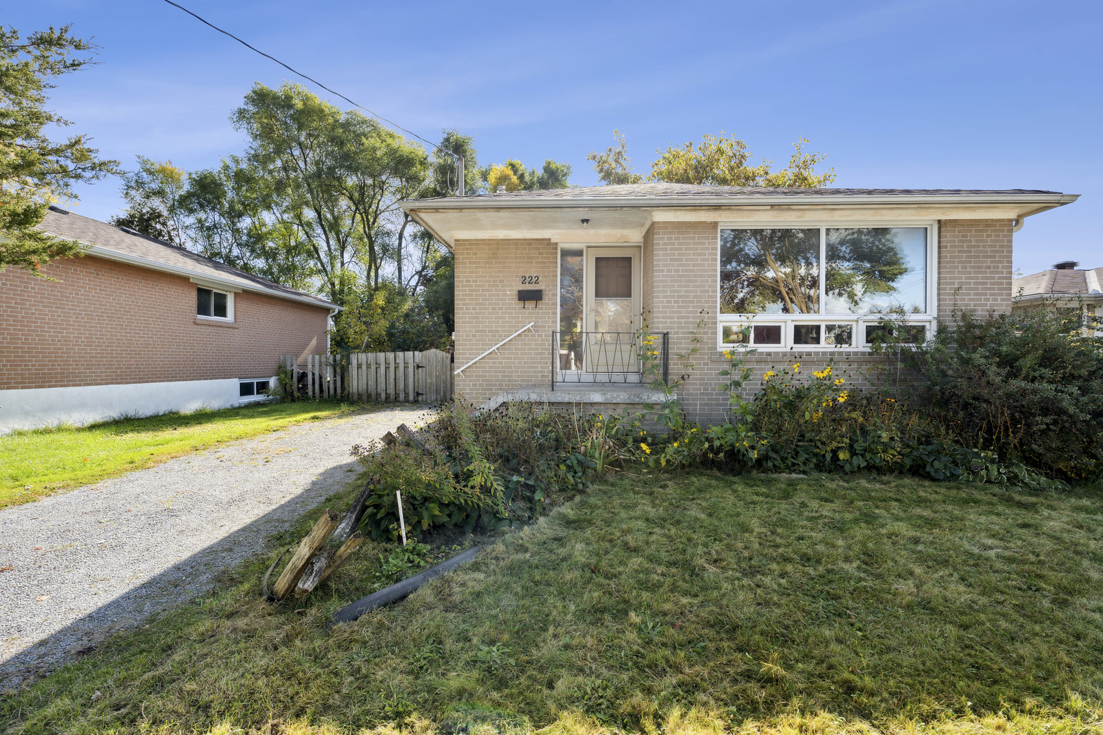 222 Silverbirch Drive