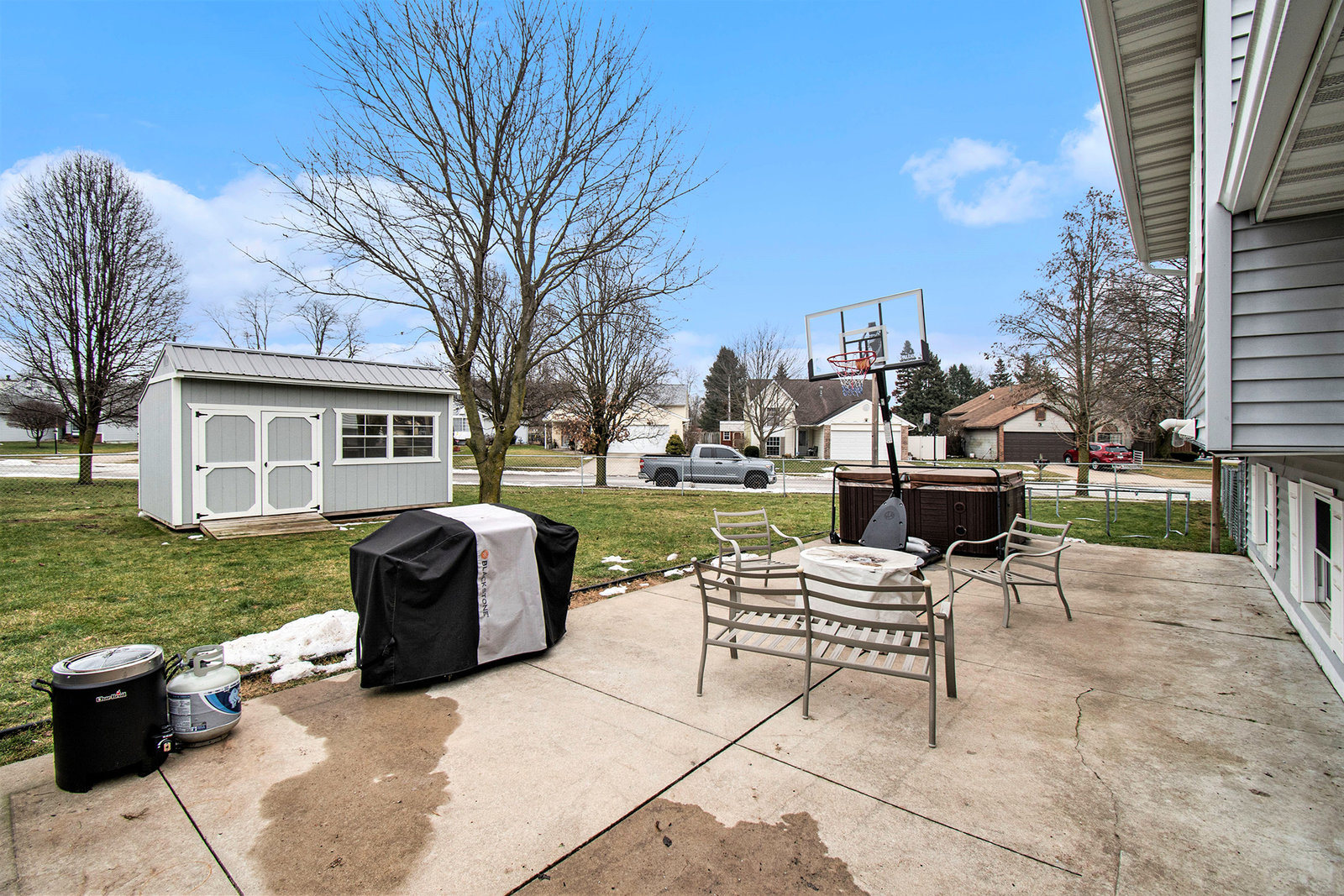 1902 Almond Drive