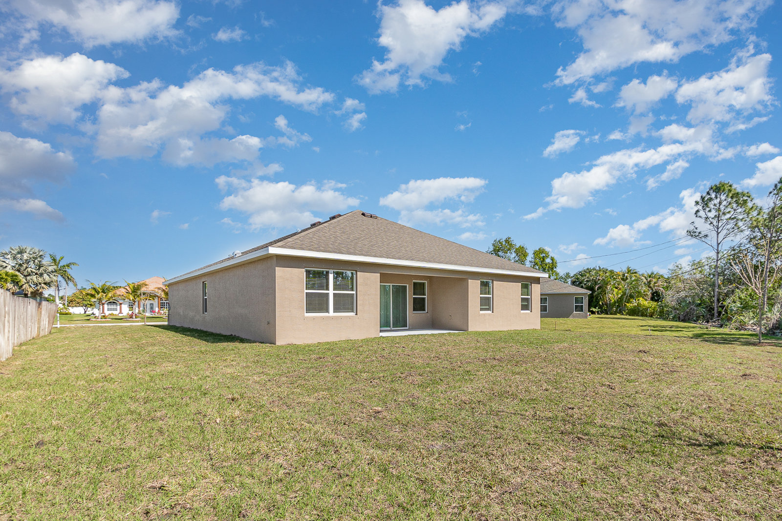 2256 Southeast Powell Court