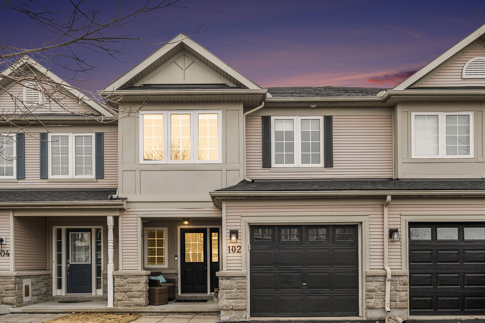 102 Rustwood Private