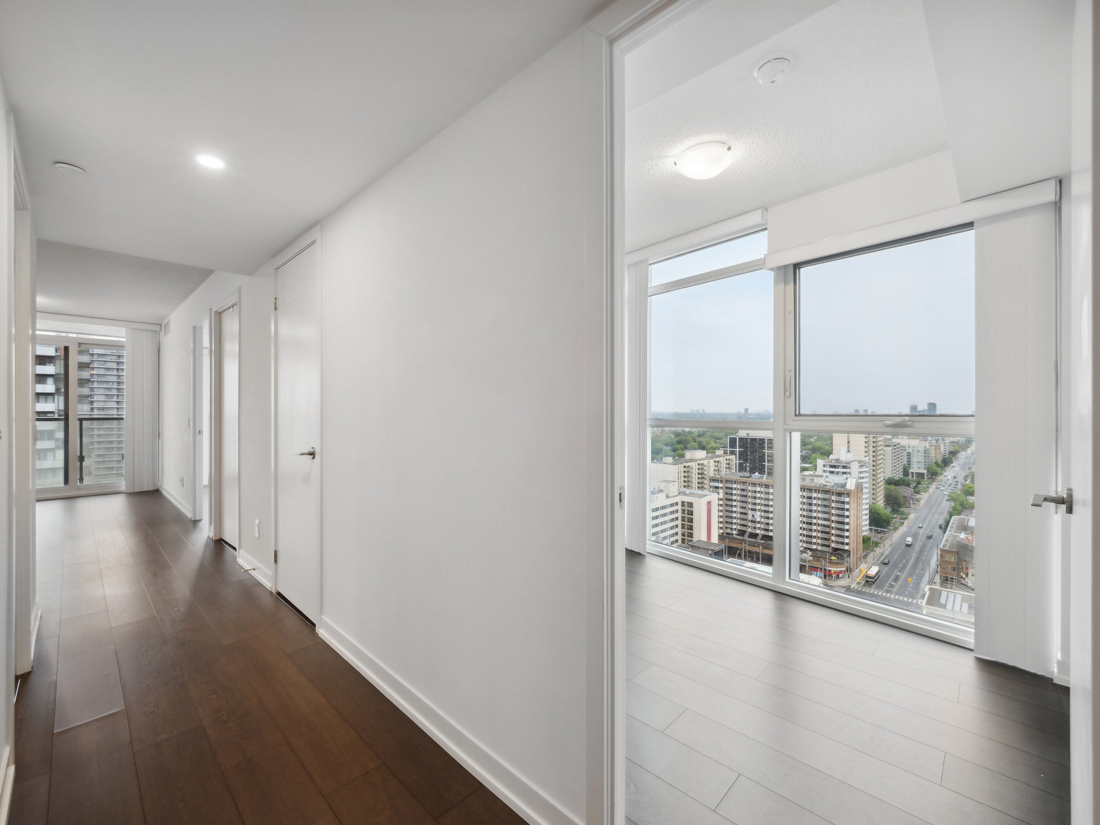 Suite 2201 - 125 Redpath Avenue
