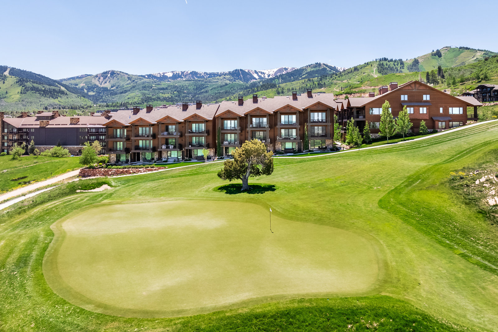 4285 Willow Draw Road Residence 701 - Luxurious Canyons Village ...