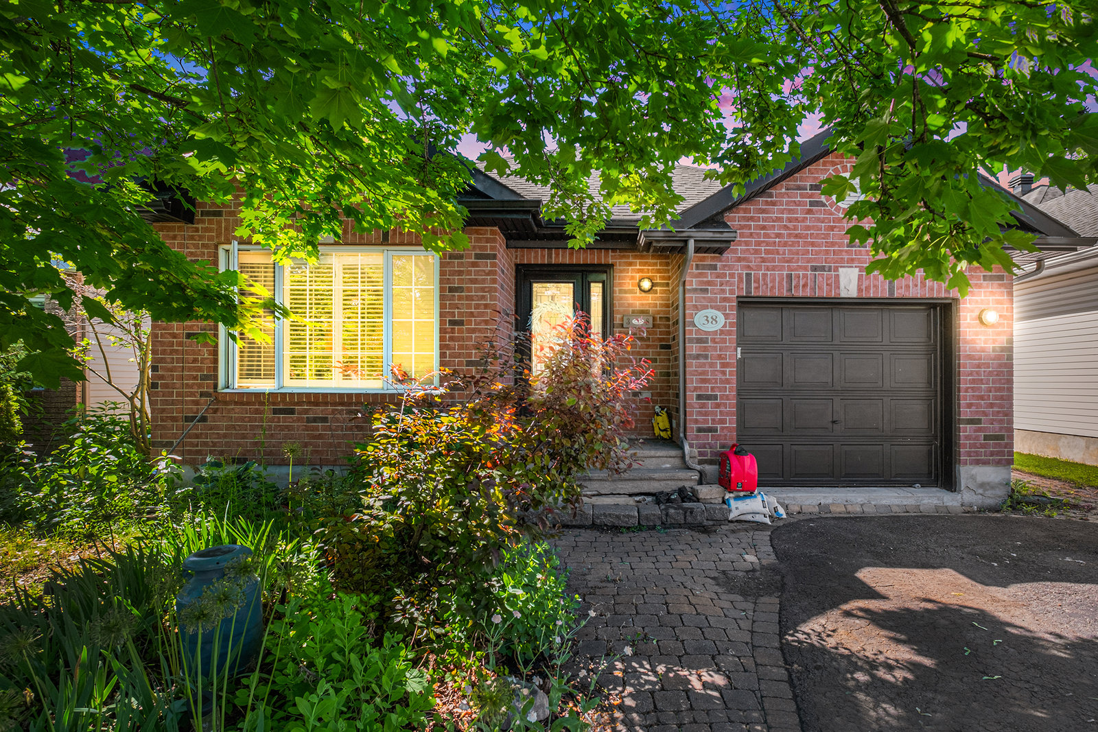 38 Mayford Avenue