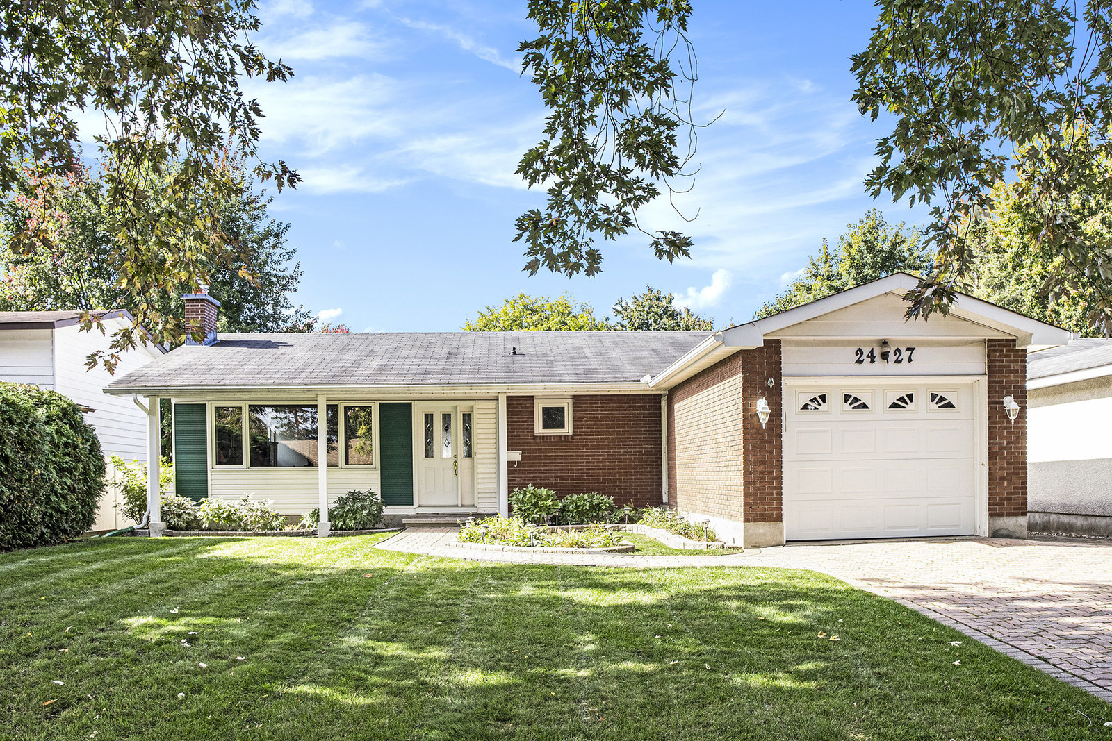 2427 2427 Ogilvie Road