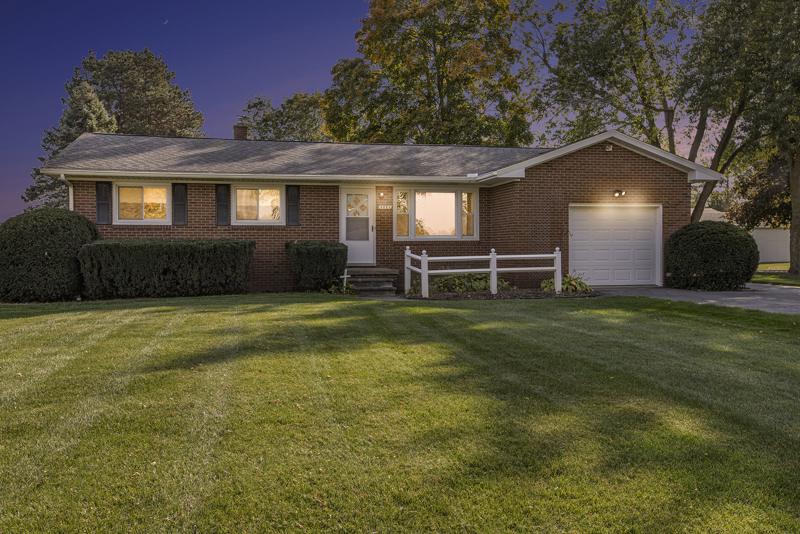 4881 Weber Road