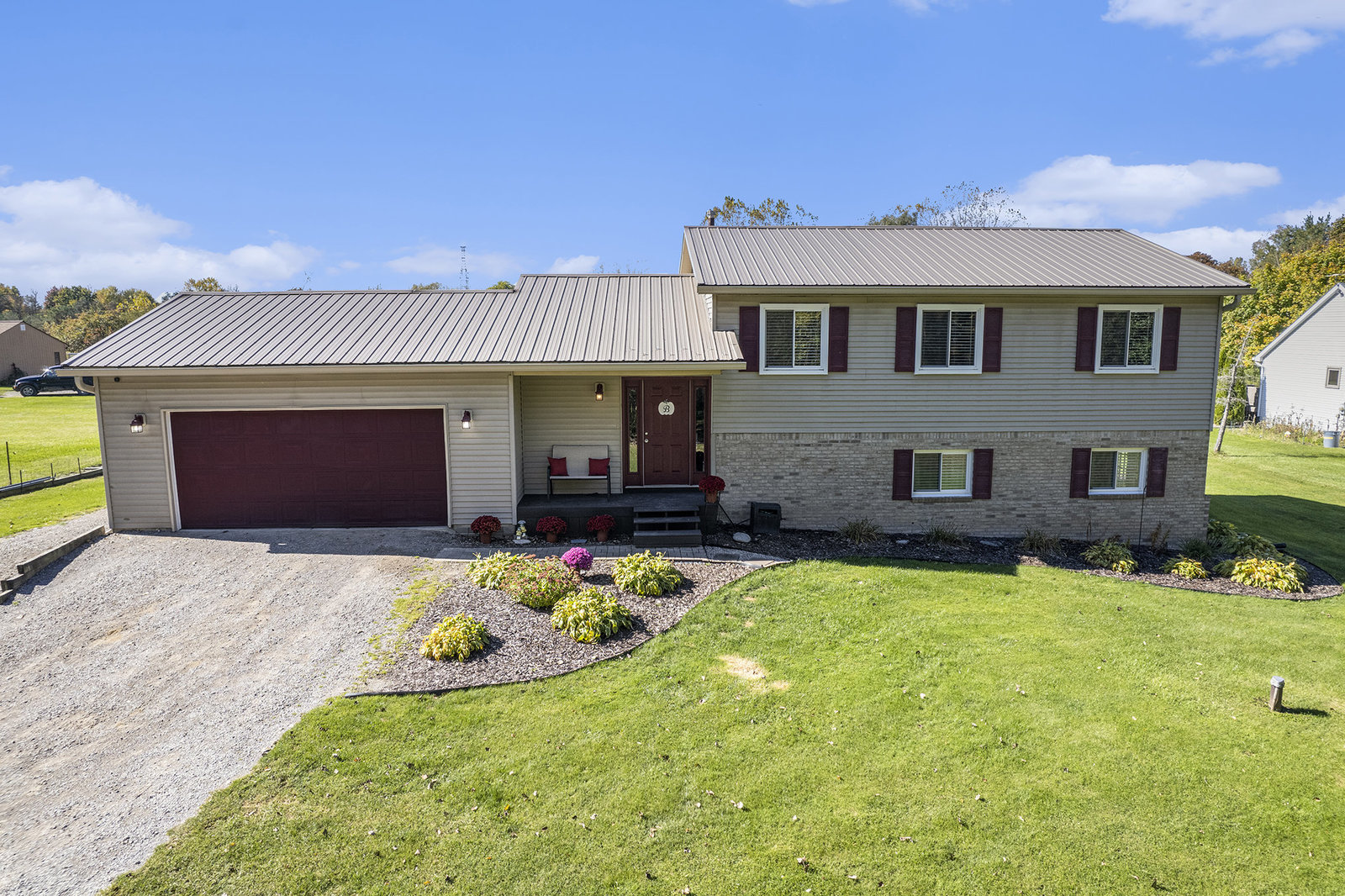 5460 Walker Rd