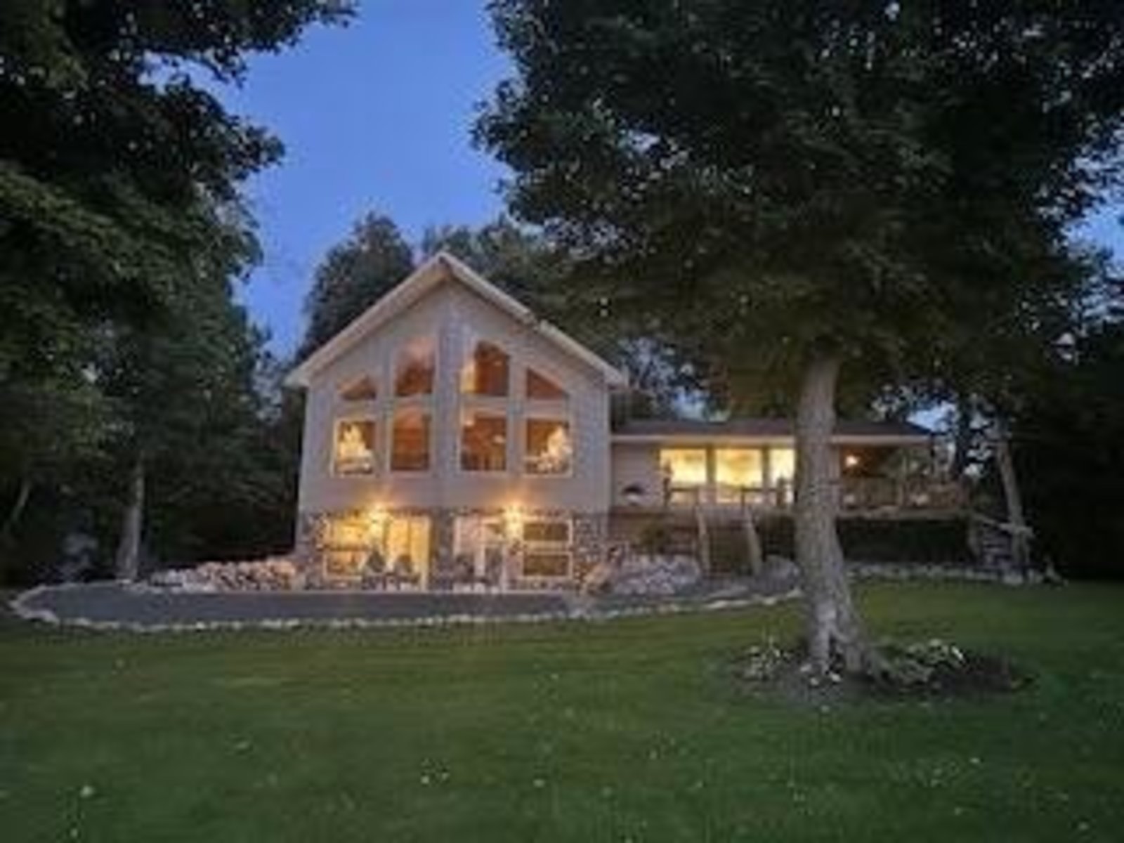 16473 Sugar Island Road