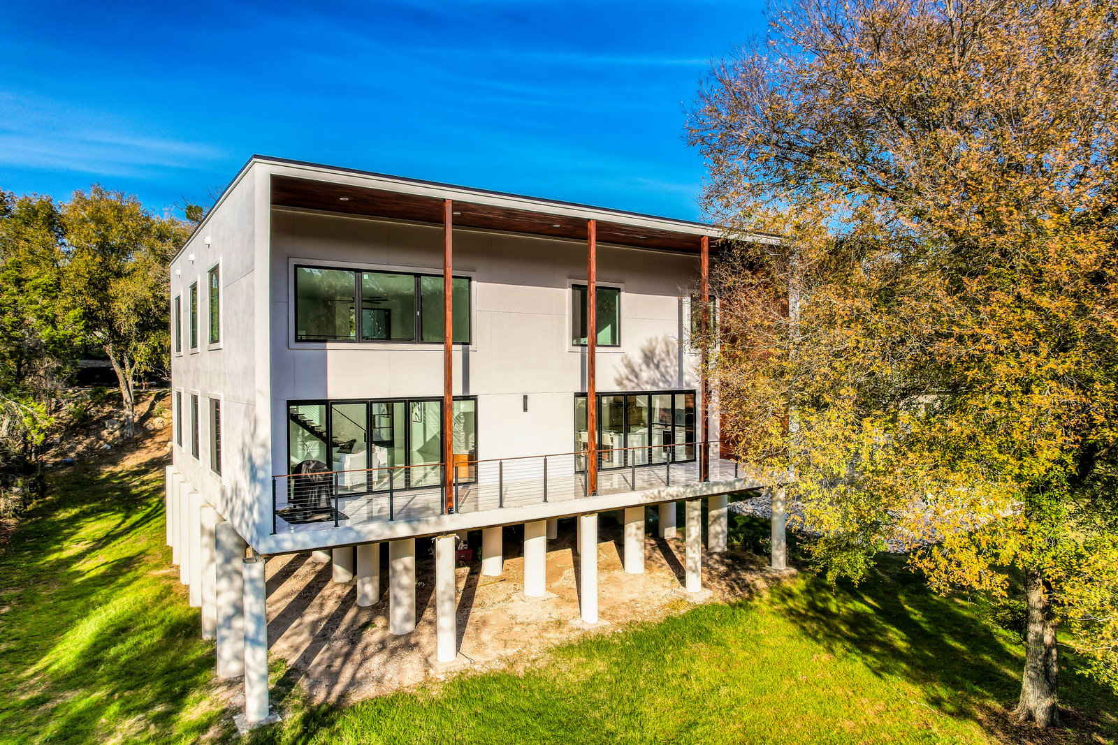 20703 Deep Creek