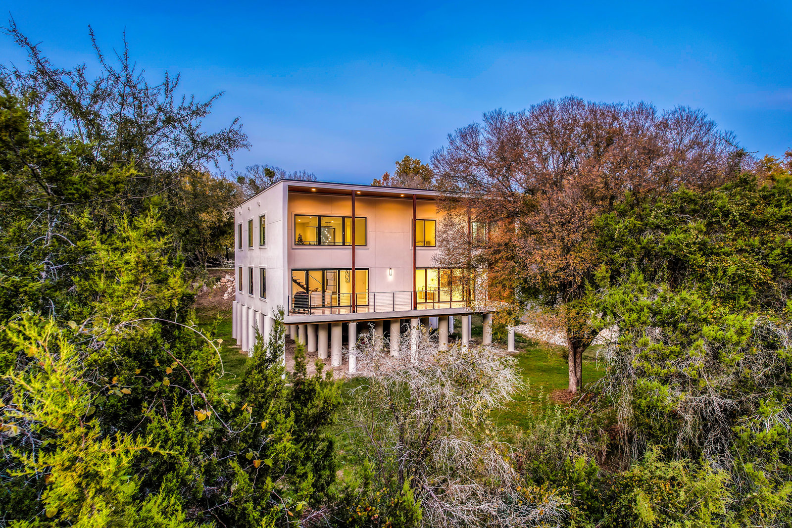 20703 Deep Creek