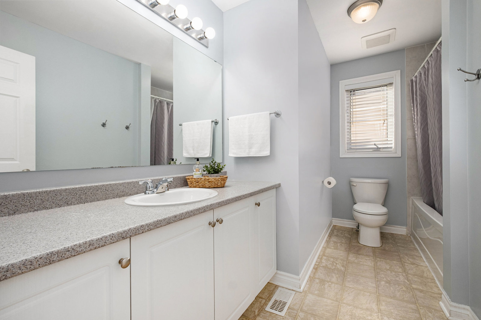 2174 Sunset Cove Circle