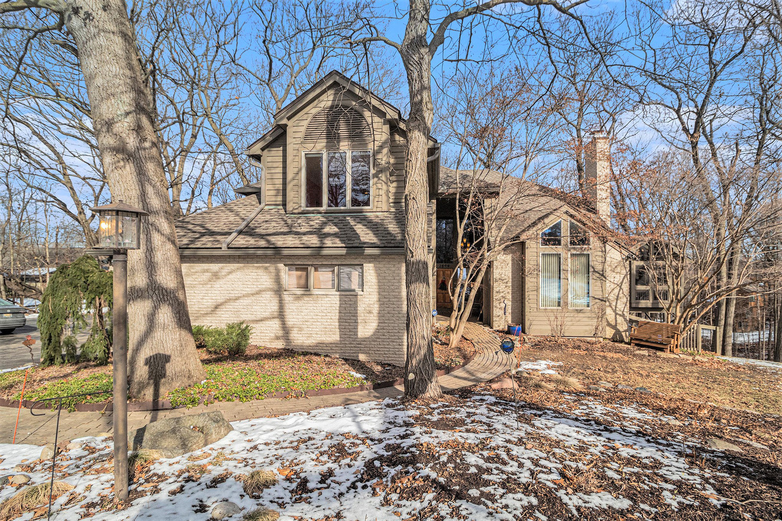 2894 East Delhi Road