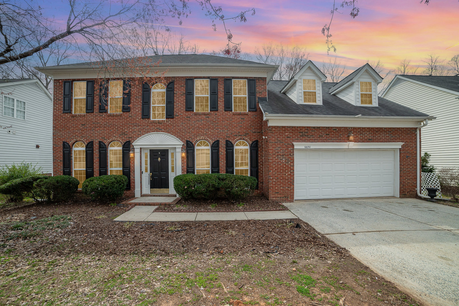 6654 Kingbird Court