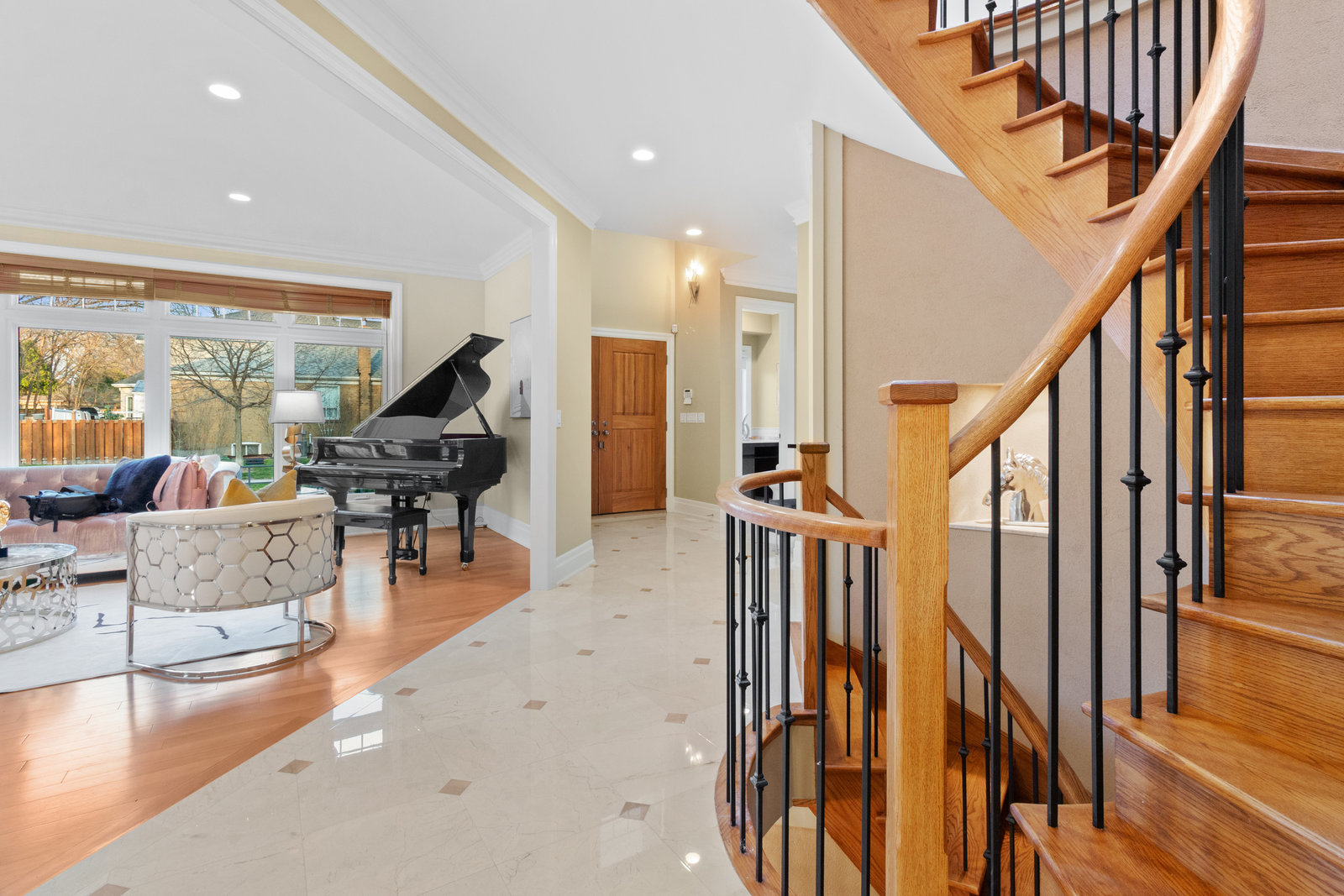 260 Princess Ave