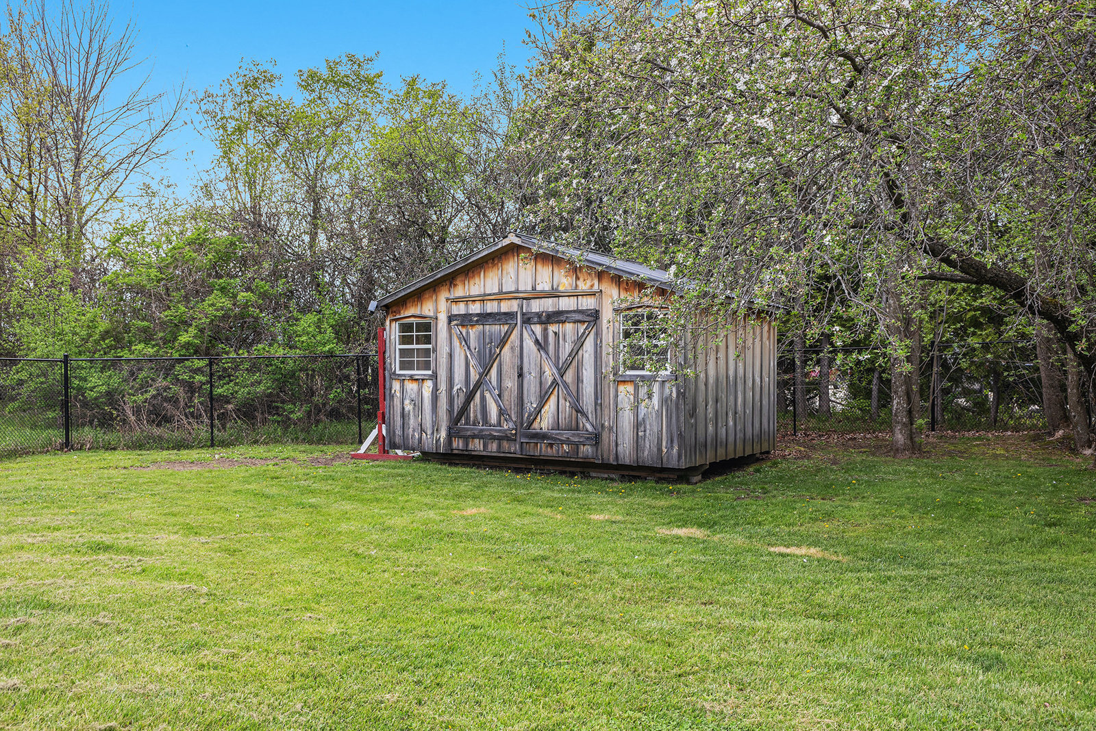 2937 Rideau Ferry Road