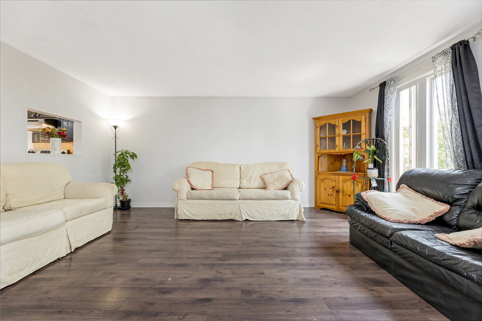 6 - 175 Elm Ridge Drive