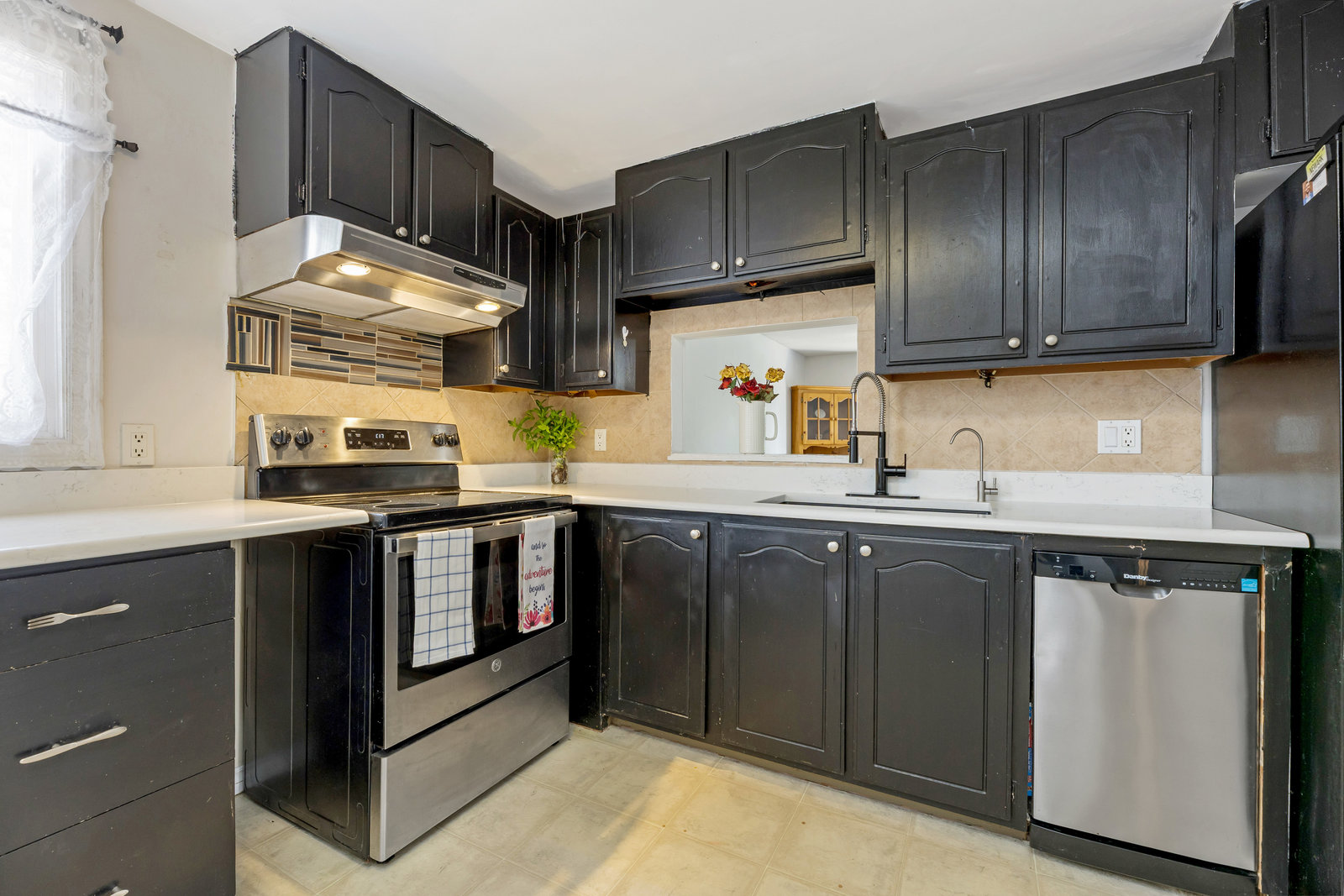 6 - 175 Elm Ridge Drive