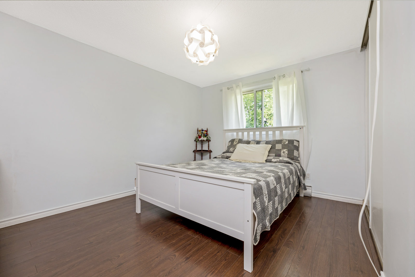 6 - 175 Elm Ridge Drive