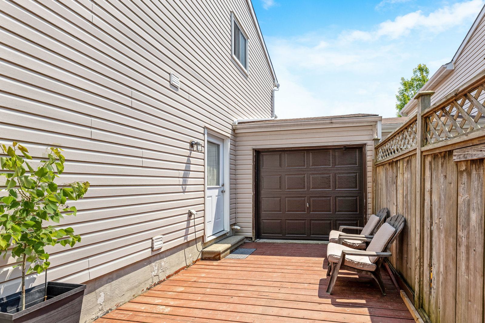6 - 175 Elm Ridge Drive
