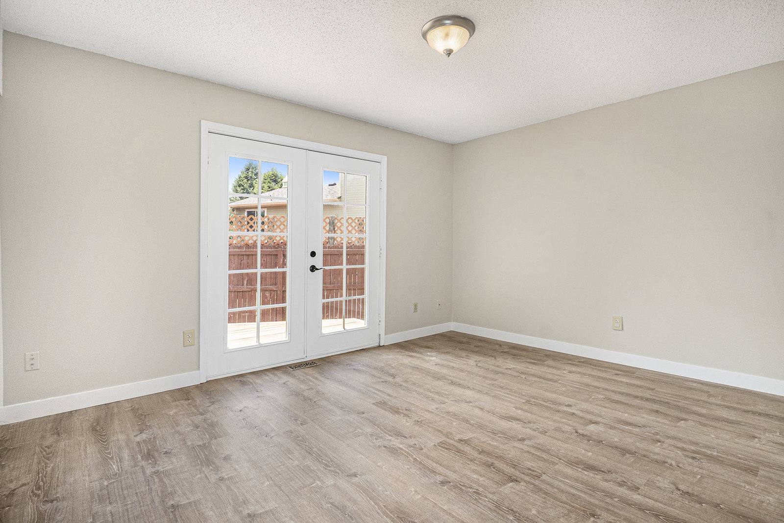 8401 Sandreed Circle