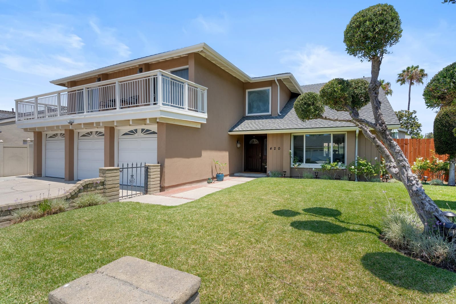 Anaheim Hills home for sale - 420 S Rolling Hills Place, Anaheim Hills - Photo 1