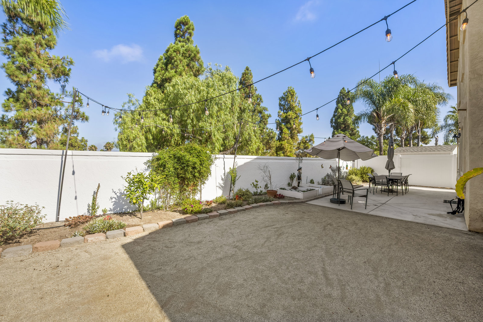 4867 Seascape Drive