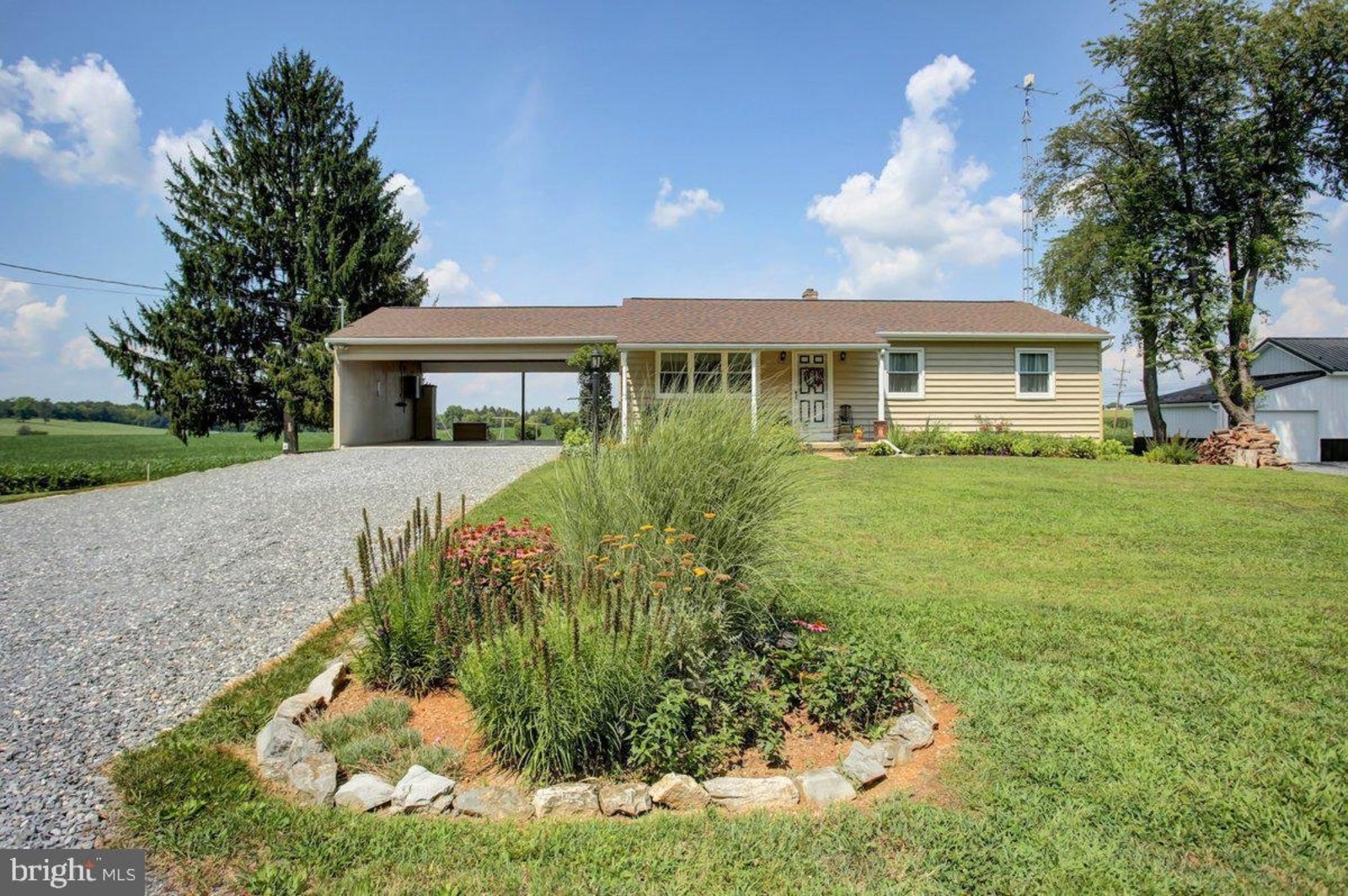 2127 E Weaver Road