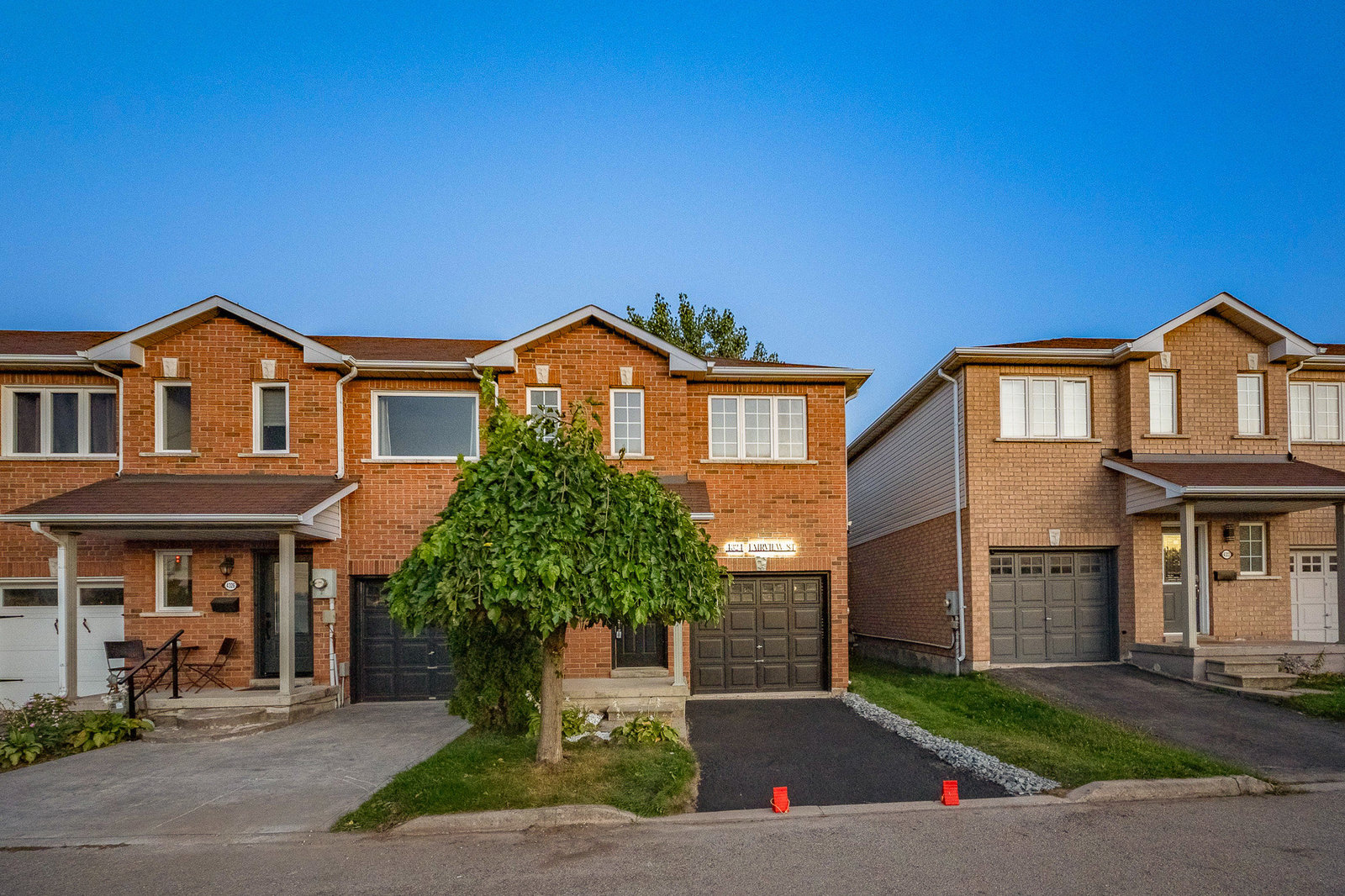 4324 Fairview Street