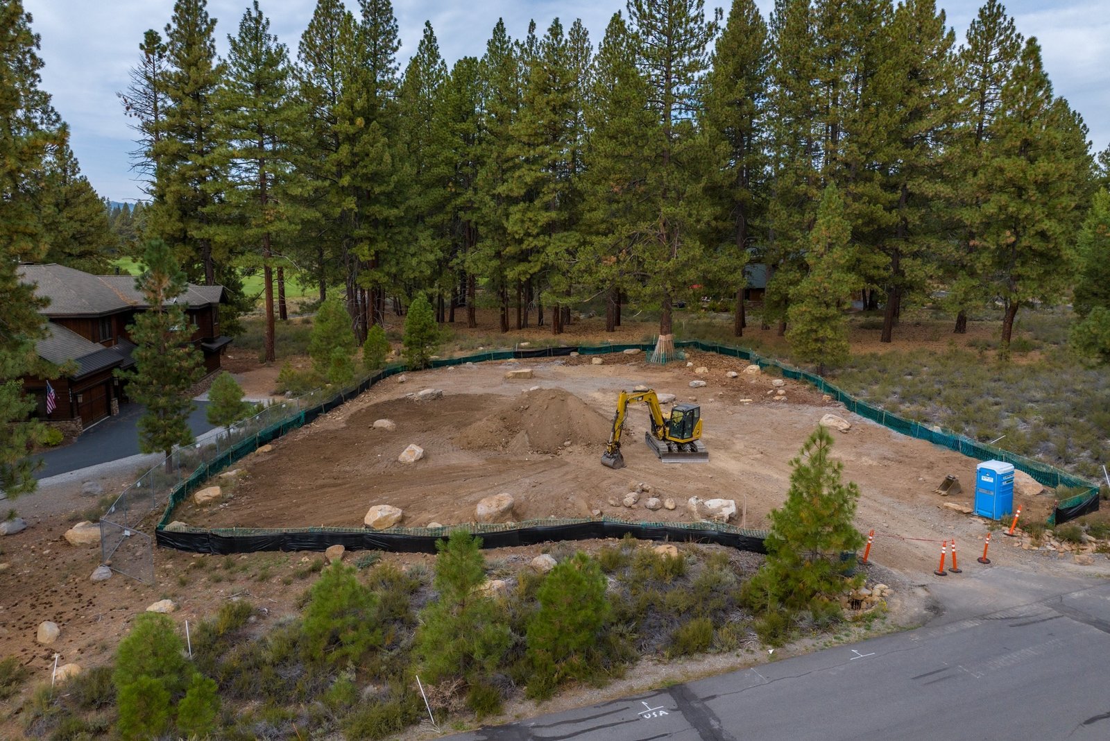 13132 Lookout Loop