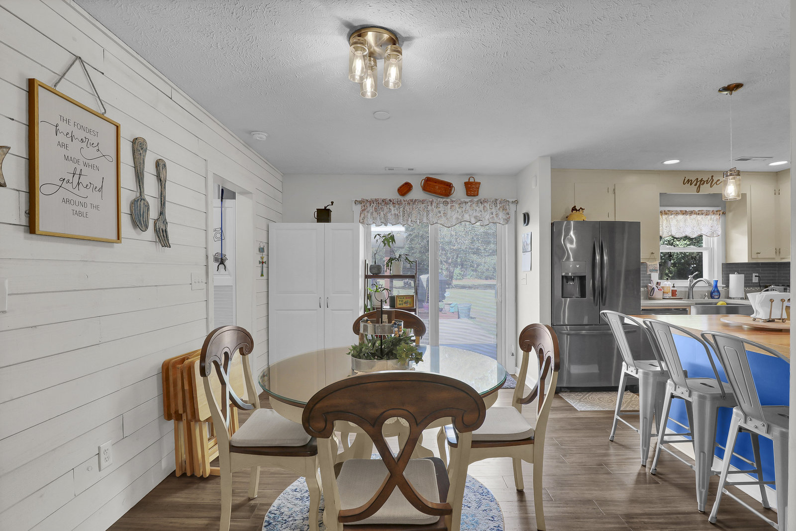 5813 Sidbury Road