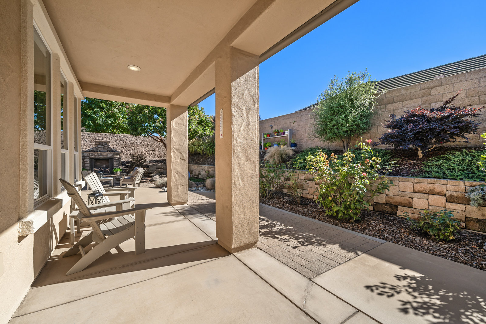 1147 Contessa Way