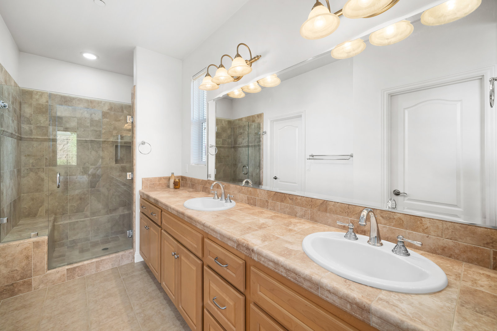 1147 Contessa Way