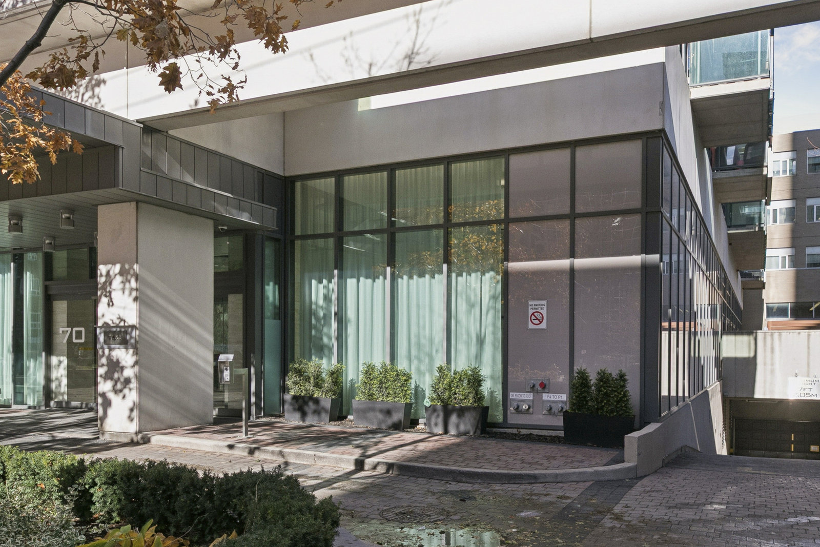 70 Roehampton Avenue 1312