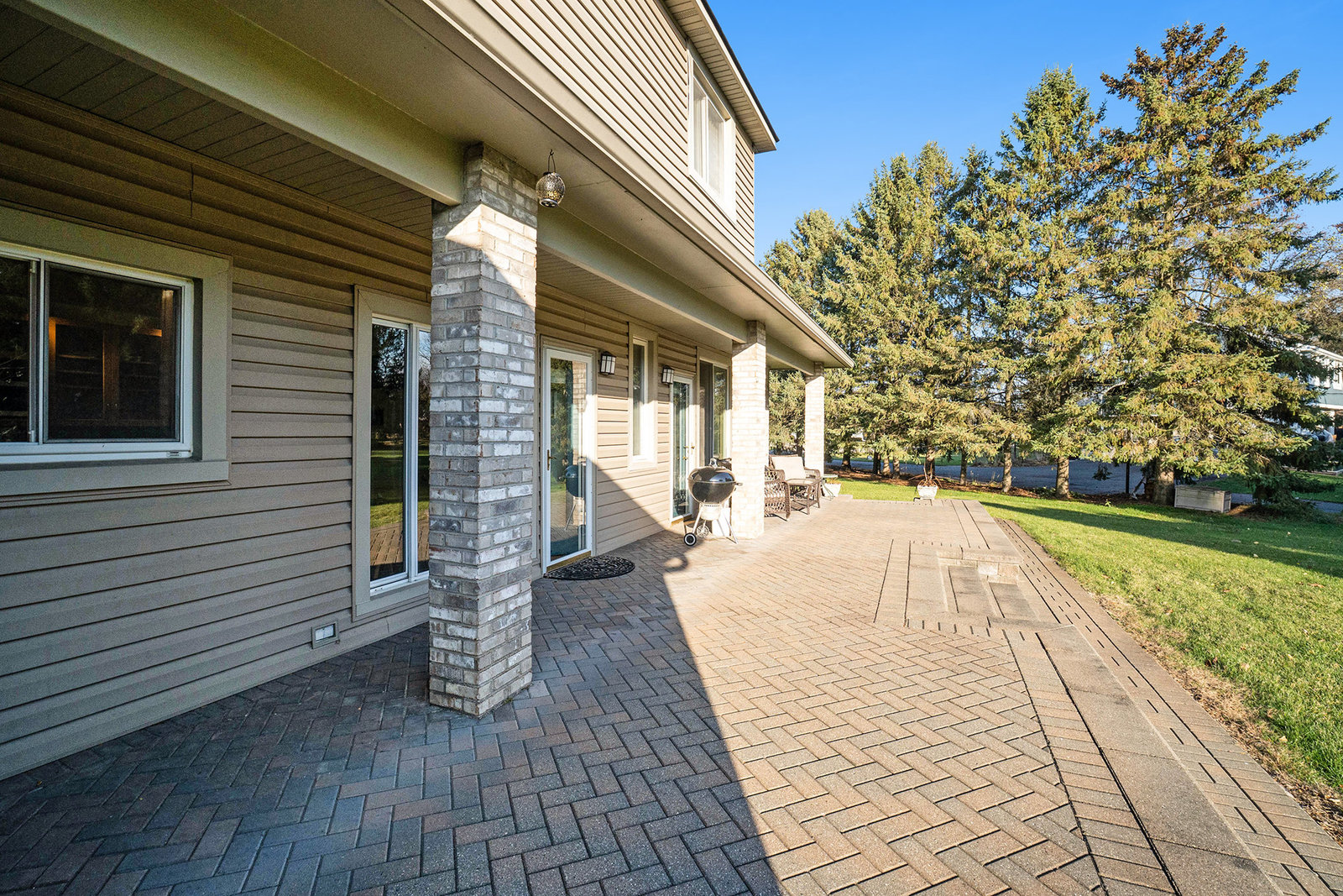 3972 Chevron Drive