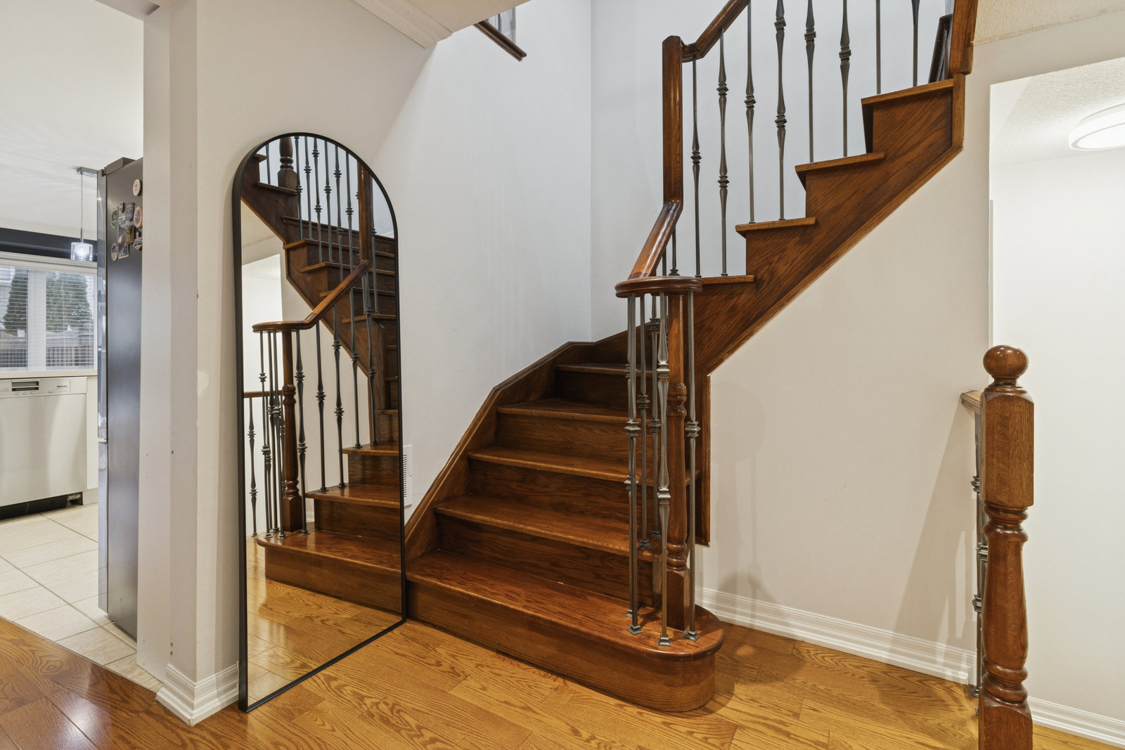 6 Summit Drive