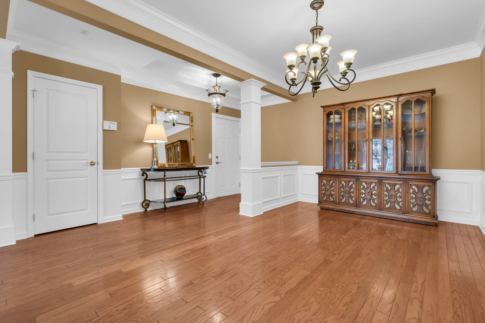 8112 Westover Way