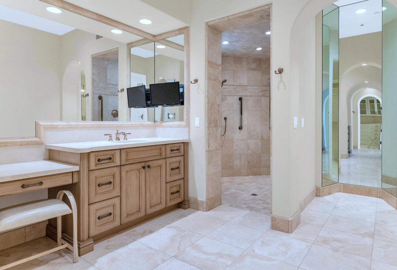 3905 East Sierra Vista Drive, Paradise Valley, AZ, 85253 | Rela