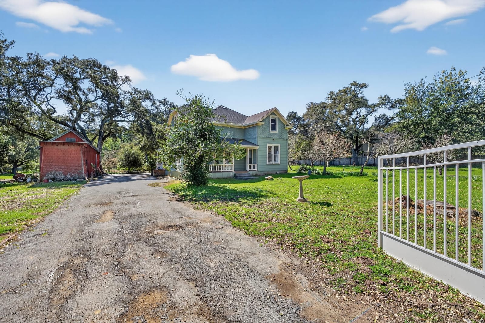 3215 Woodside Road