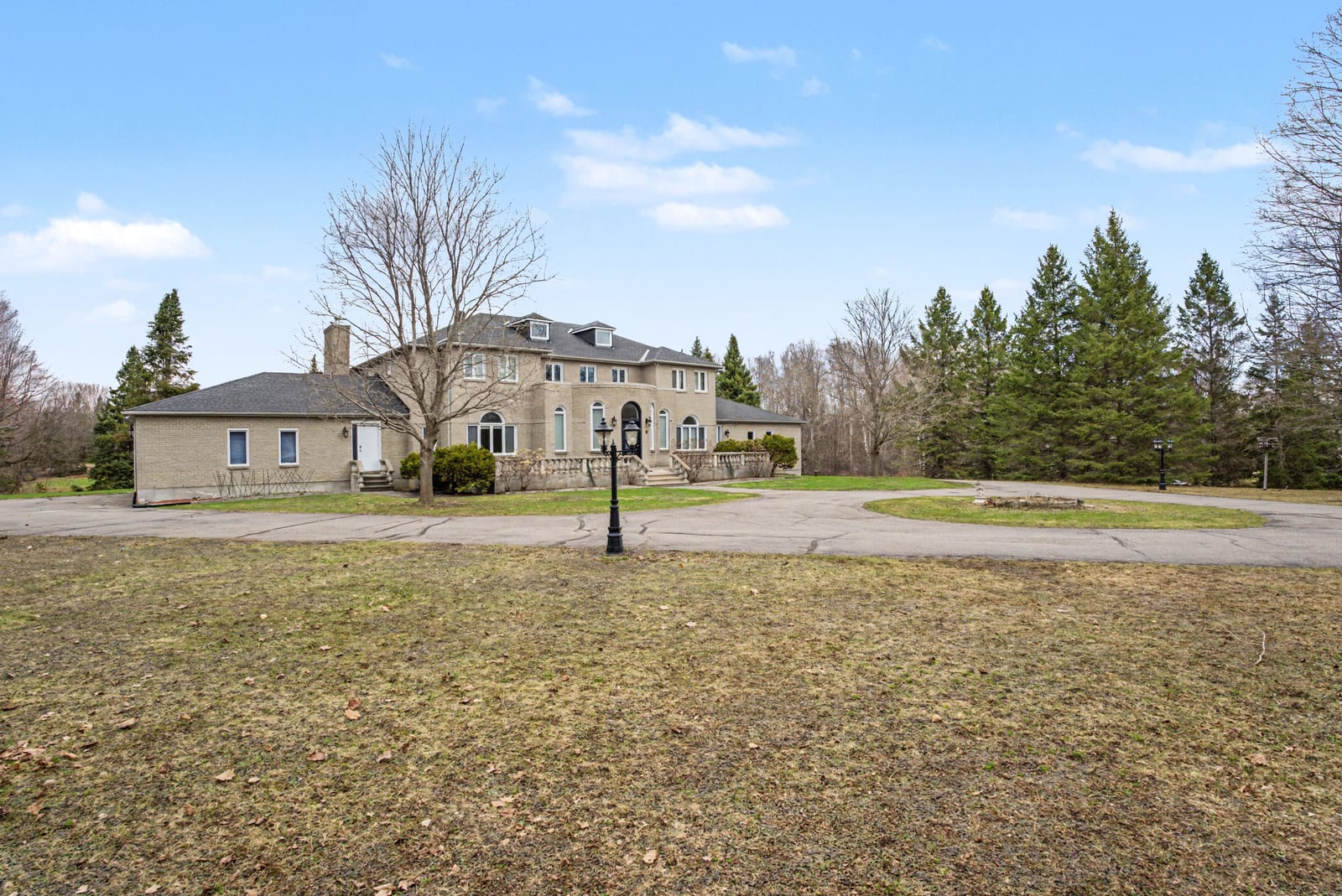 5749 Knights Drive