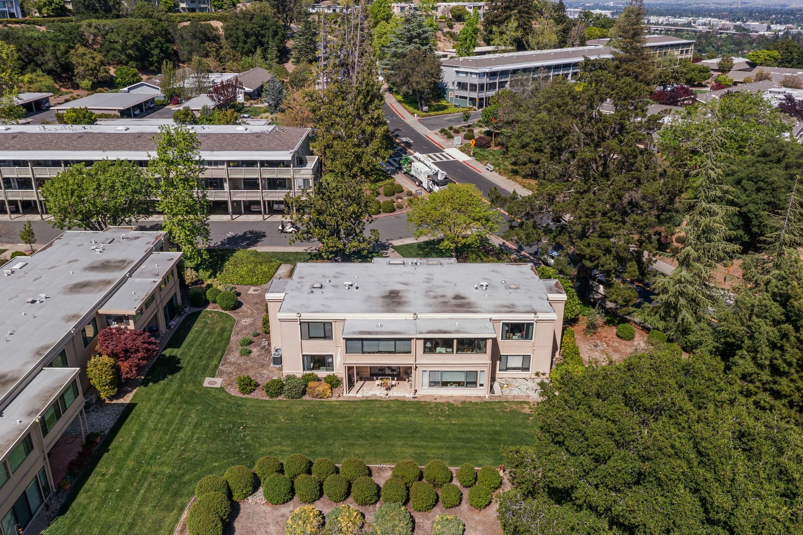 2001 Golden Rain Rd