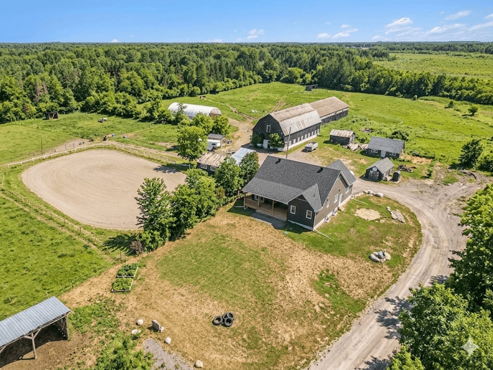 7261 3rd Line Road South