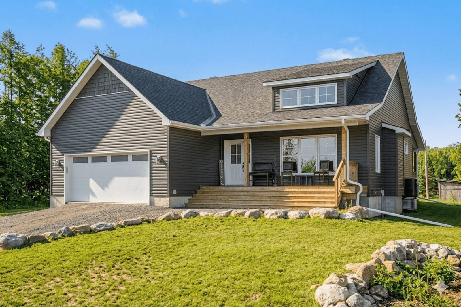 7261 3rd Line Road South