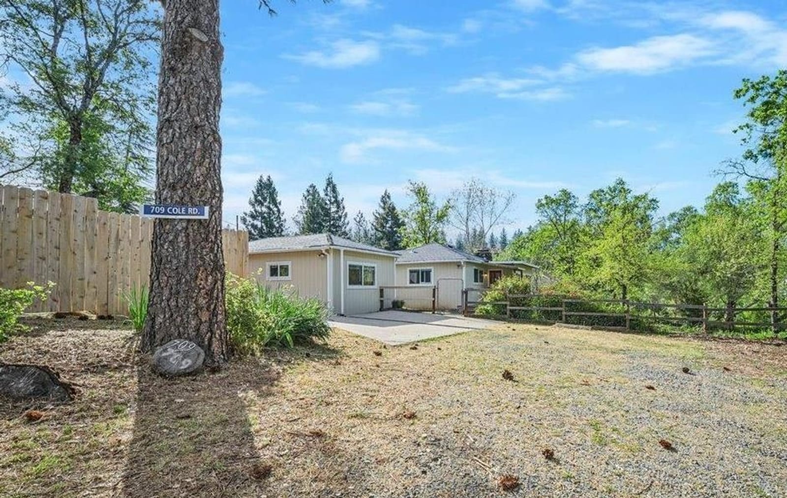 709 Cole Rd