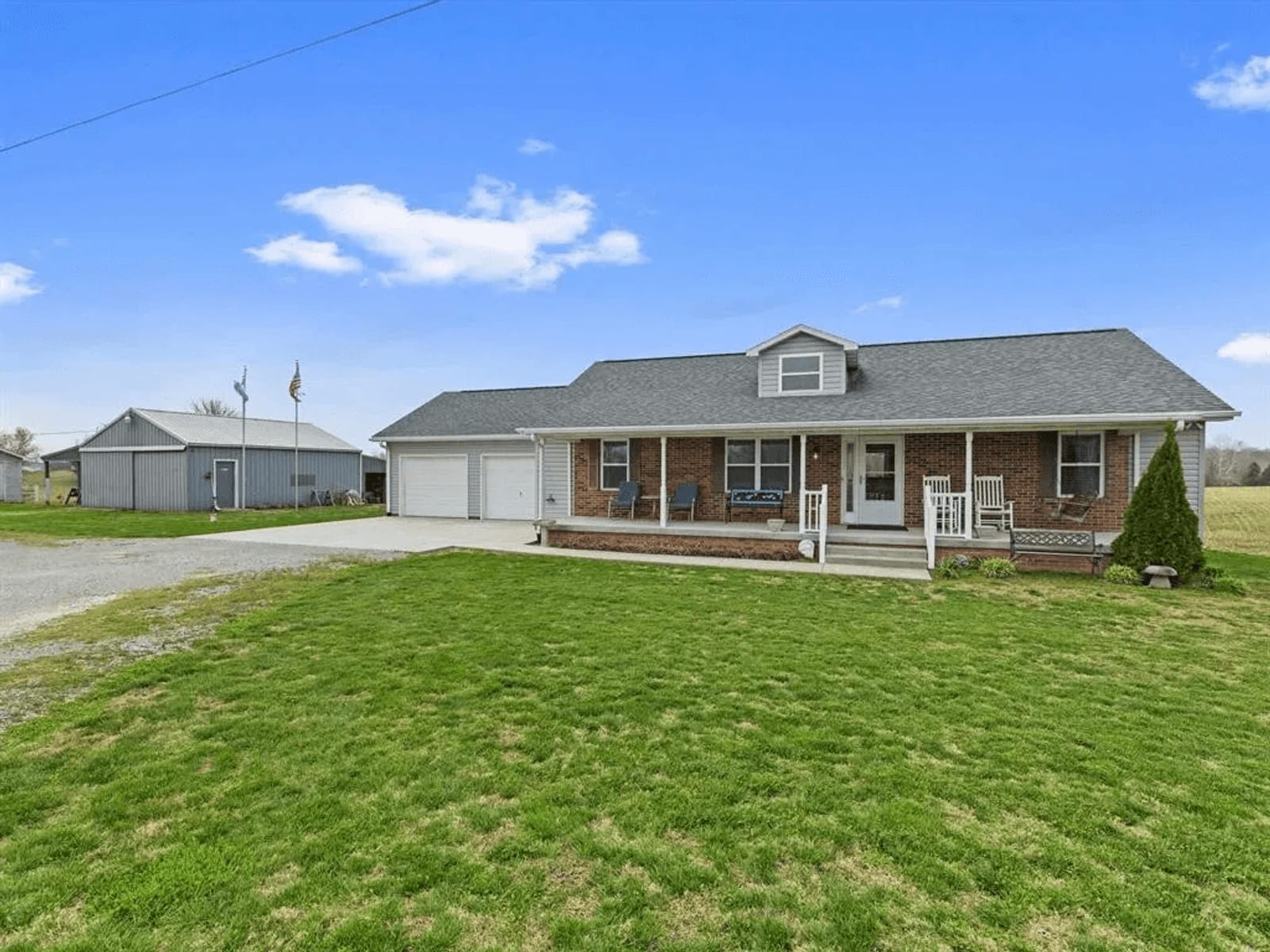 207 Askin Rd