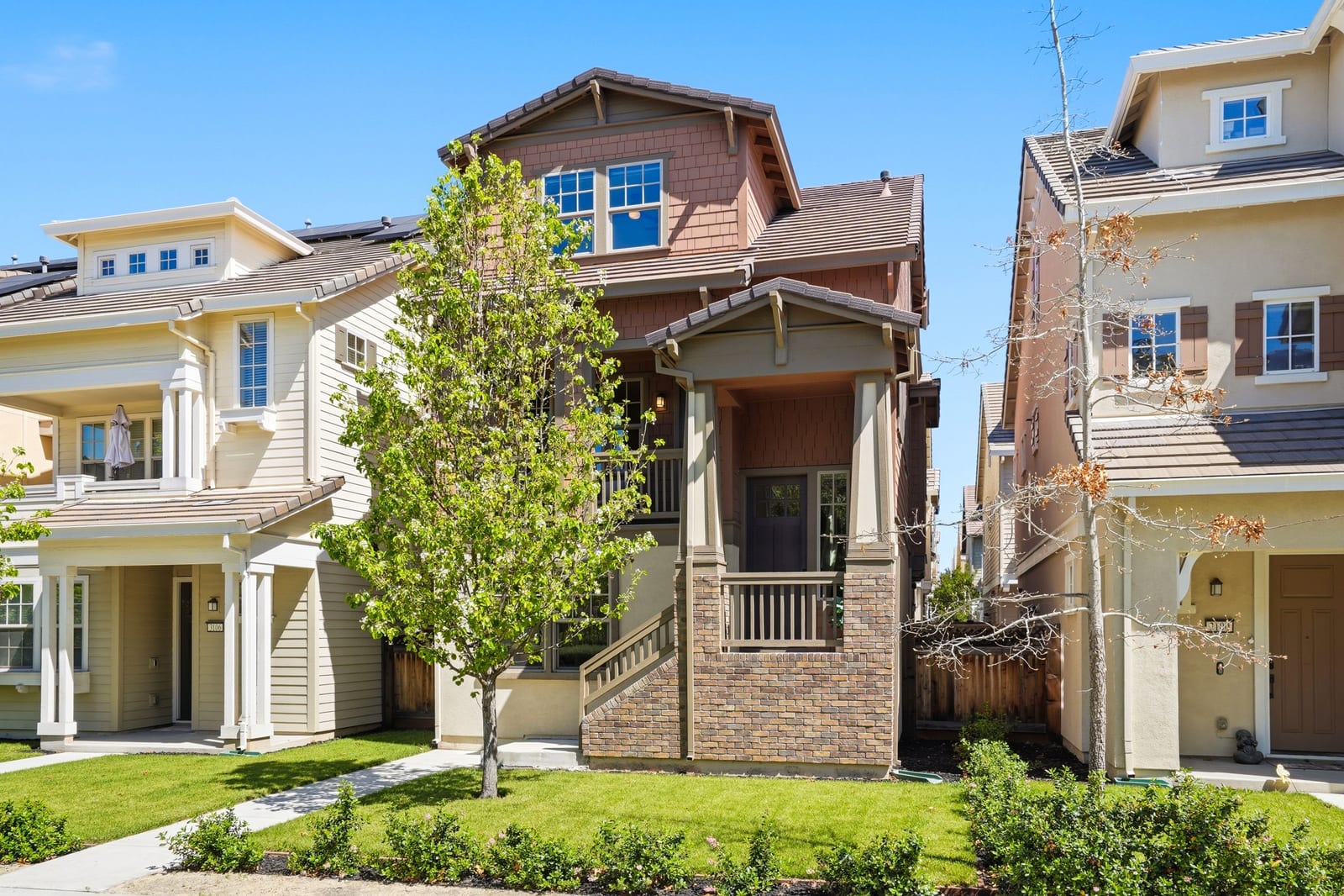 3102 Pyramid Wy