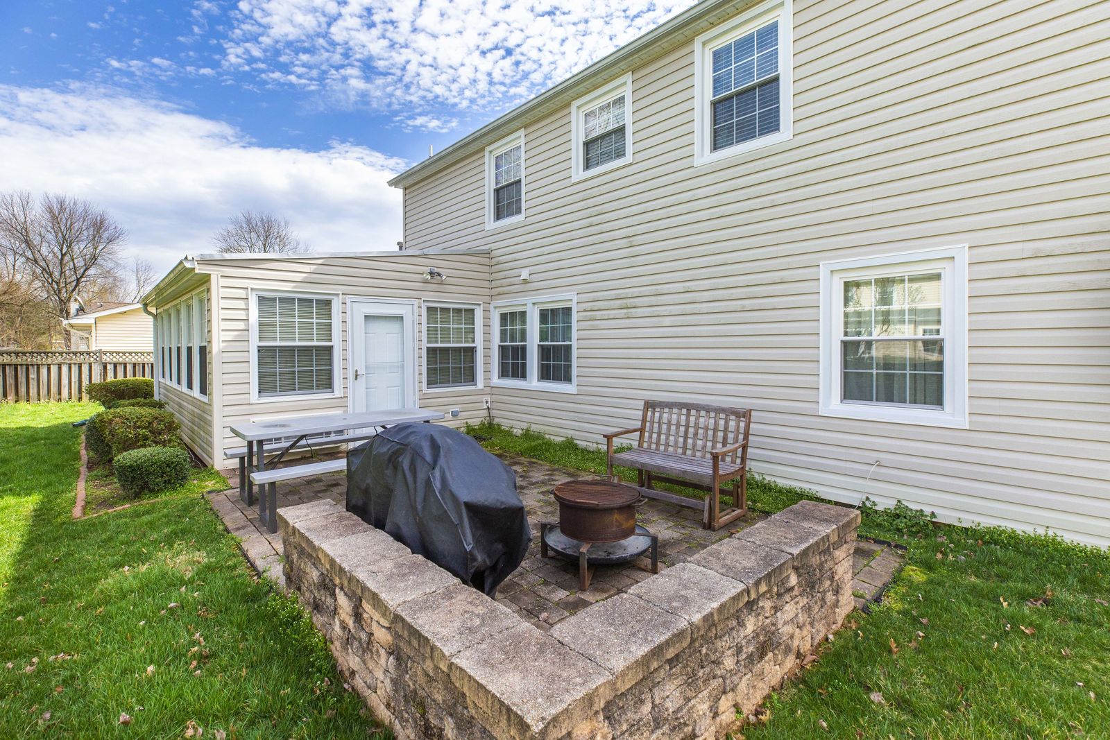 13132 Pelfrey Ln
