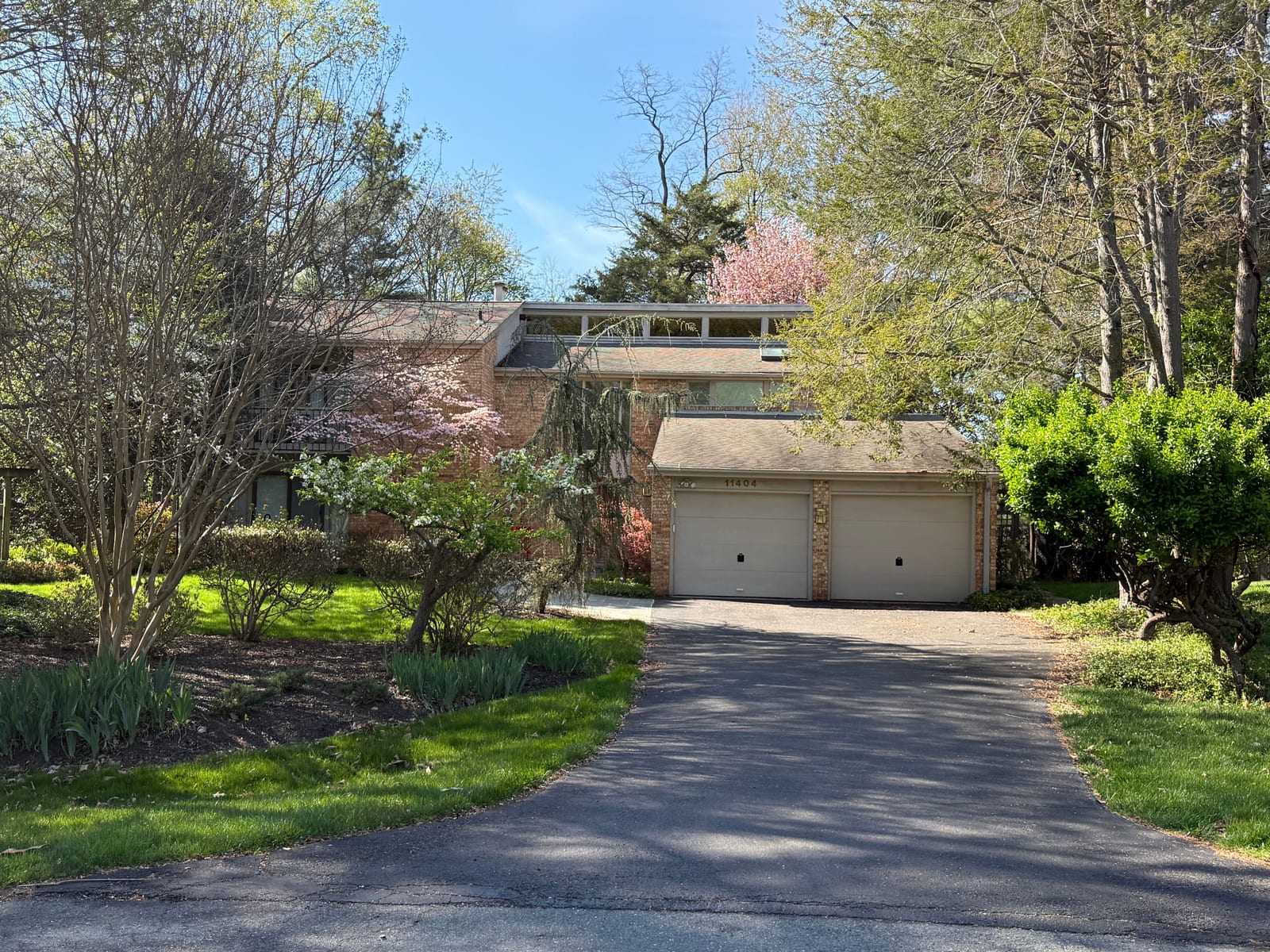 11404 Grundy Court | Washington Fine Properties, LLC