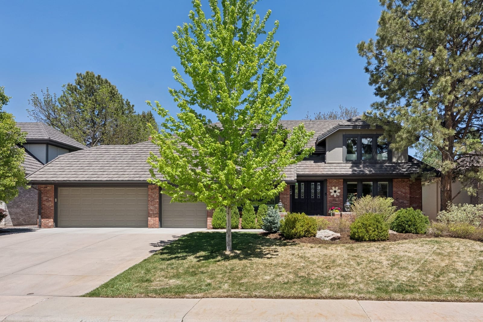 7856 S Fairfax Court | LIV Sotheby's International Realty