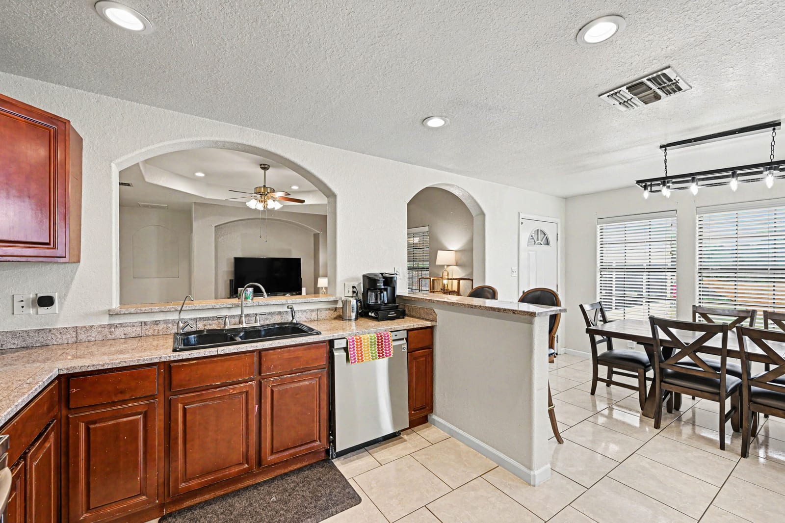 15014 Becker Bend