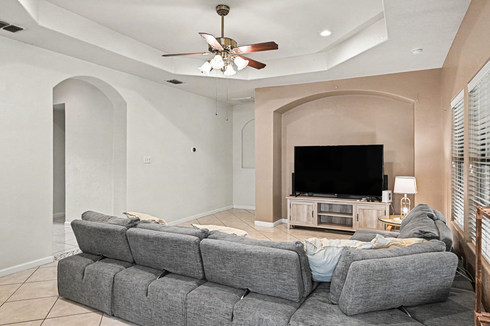 15014 Becker Bend